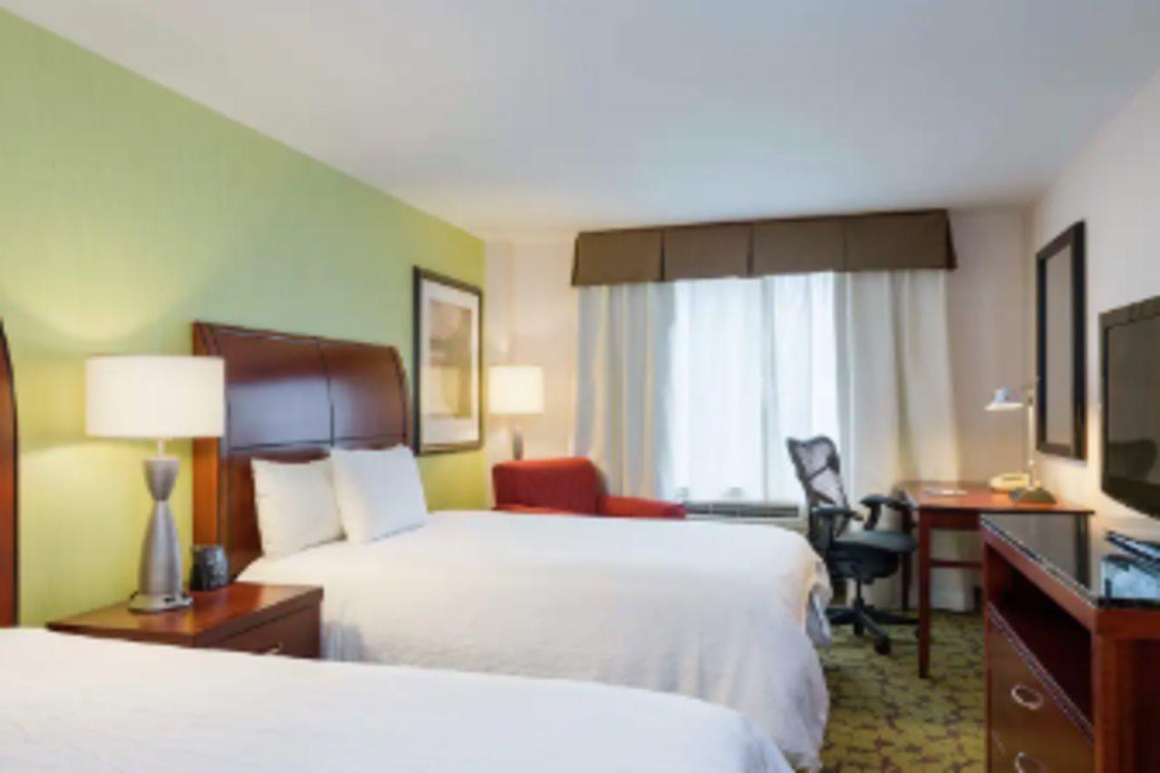 Hilton Garden Inn Queens/JFK New York Exterior foto